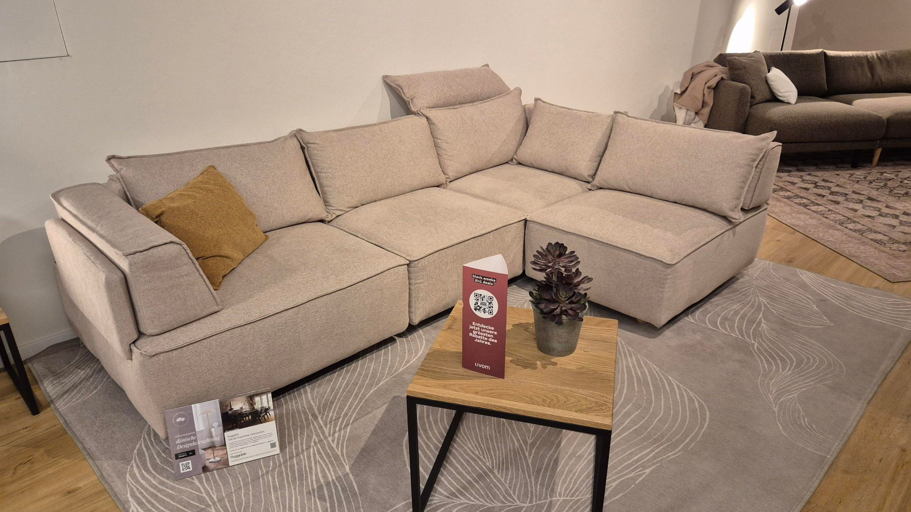 Outlet - Modulares Sofa Louis 4-Sitzer mit Schlaffunktion - Showroom München