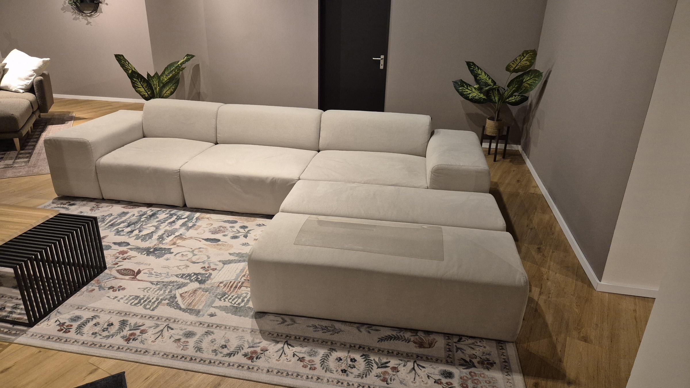Outlet - Modulares Sofa Nina U-Form / Wohnlandschaft Showroom München